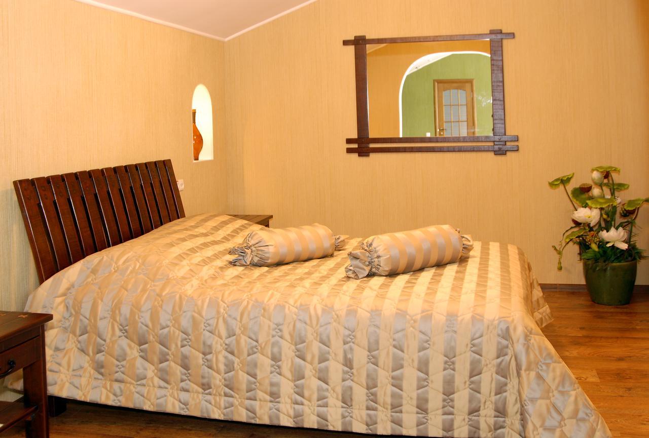 Отель "Соборный" Bila Tserkva Extérieur photo